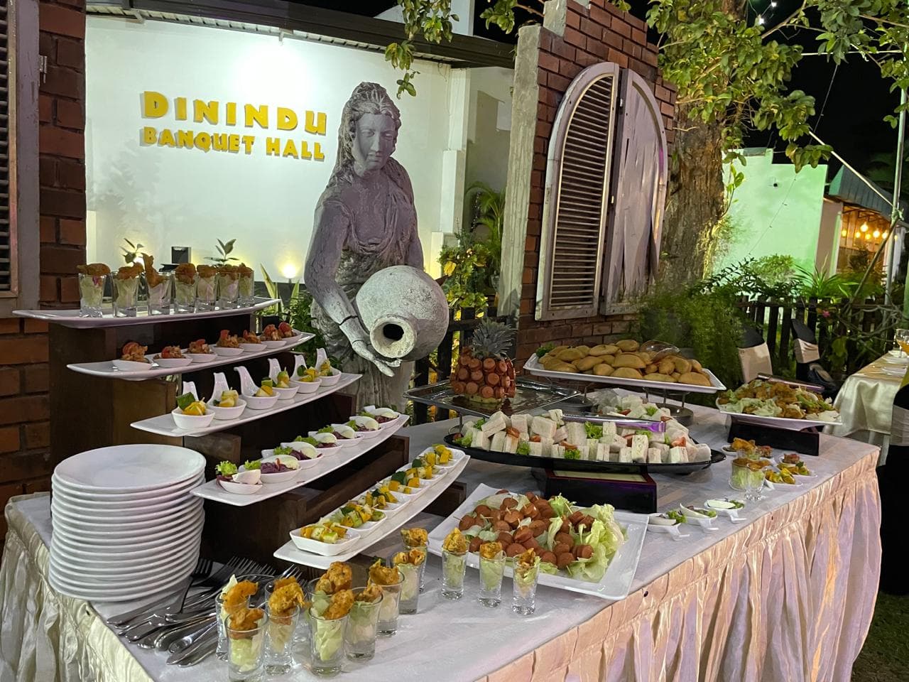 catering-1779990512578-100